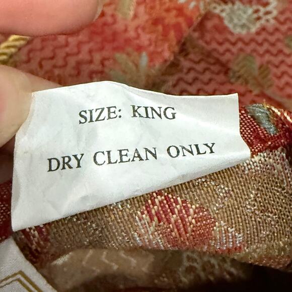 Waterford Bed Linens Ballyshannon Shams King Red Luxury Hollywood Regency Glam 2 - Picture 7 of 8